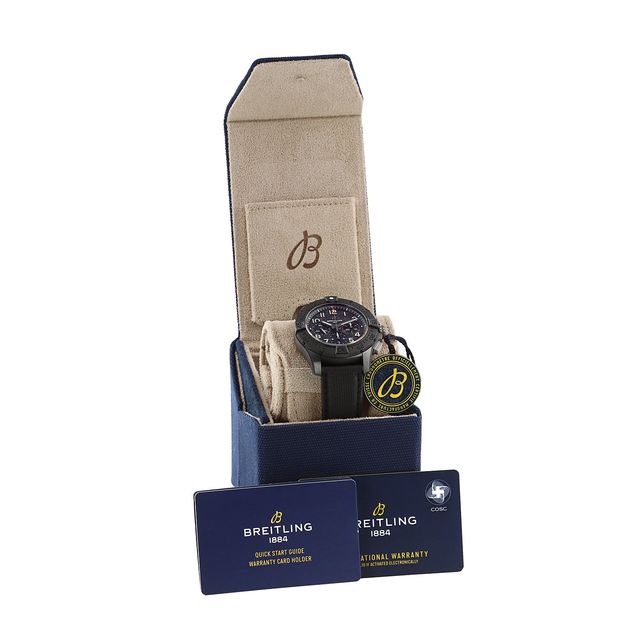 Breitling Avenger B01 Chronograph 44mm Night Mission SB0147 Image 5